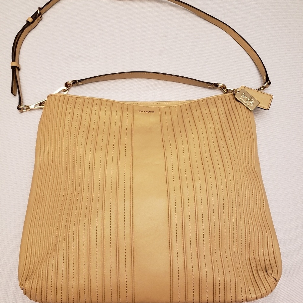 COACH MADISON CROSSBODY PURSE